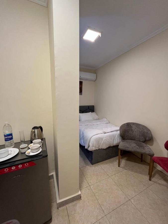 Pyramids Pride Inn Kafrat al Jabal Exterior foto